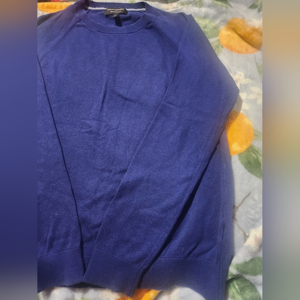 Banana Republic Men's Deep Blue Crewneck Sweater Premium Luxe Yarn Size M - Picture 7 of 15